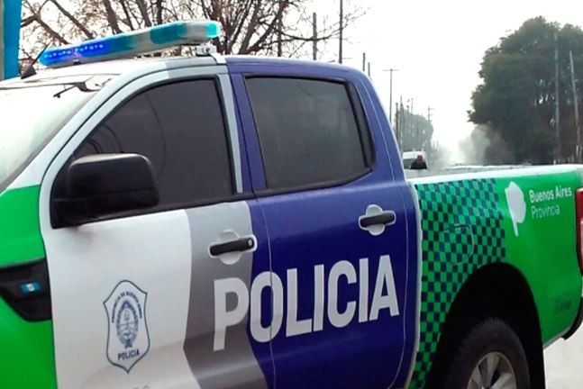 Un policía se resistió a un robo en Moreno e hirió de gravedad a un "motochorro" | Nacionales