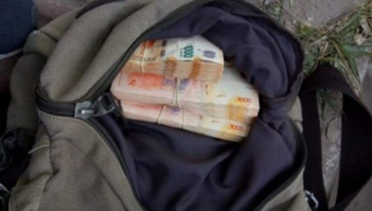 Encontró una mochila con medio millón de pesos y la devolvió | Nacionales