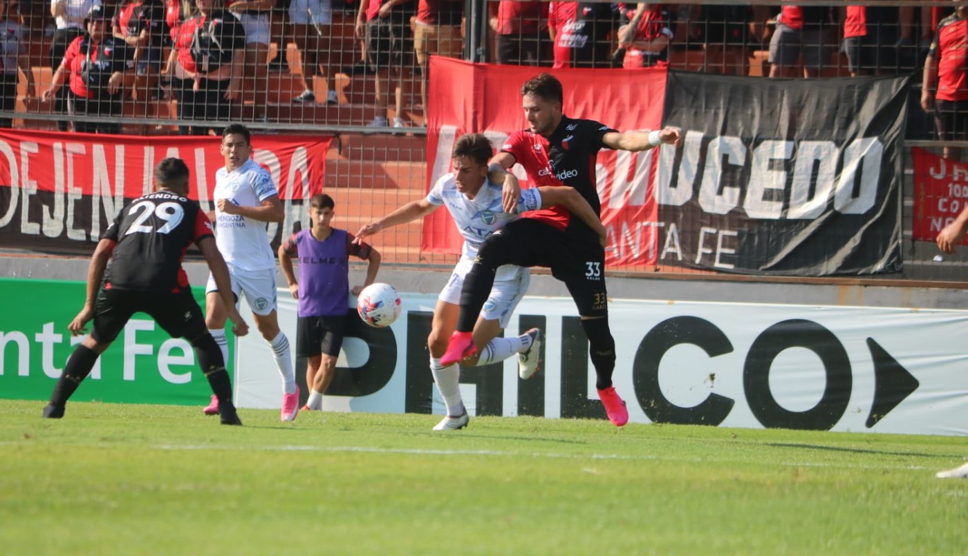 Colón perdía, pero lo dio vuelta y le ganó 2 a 1 a Barracas Central | Deportes