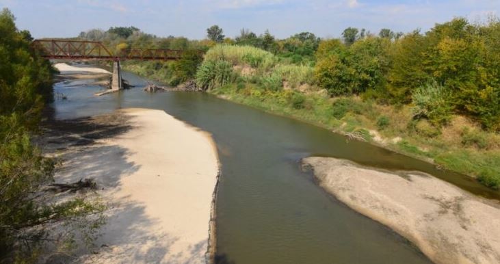 Buscan a dos hermanos de 11 y 13 años que nadaban en un arroyo de Entre Ríos | Nacionales