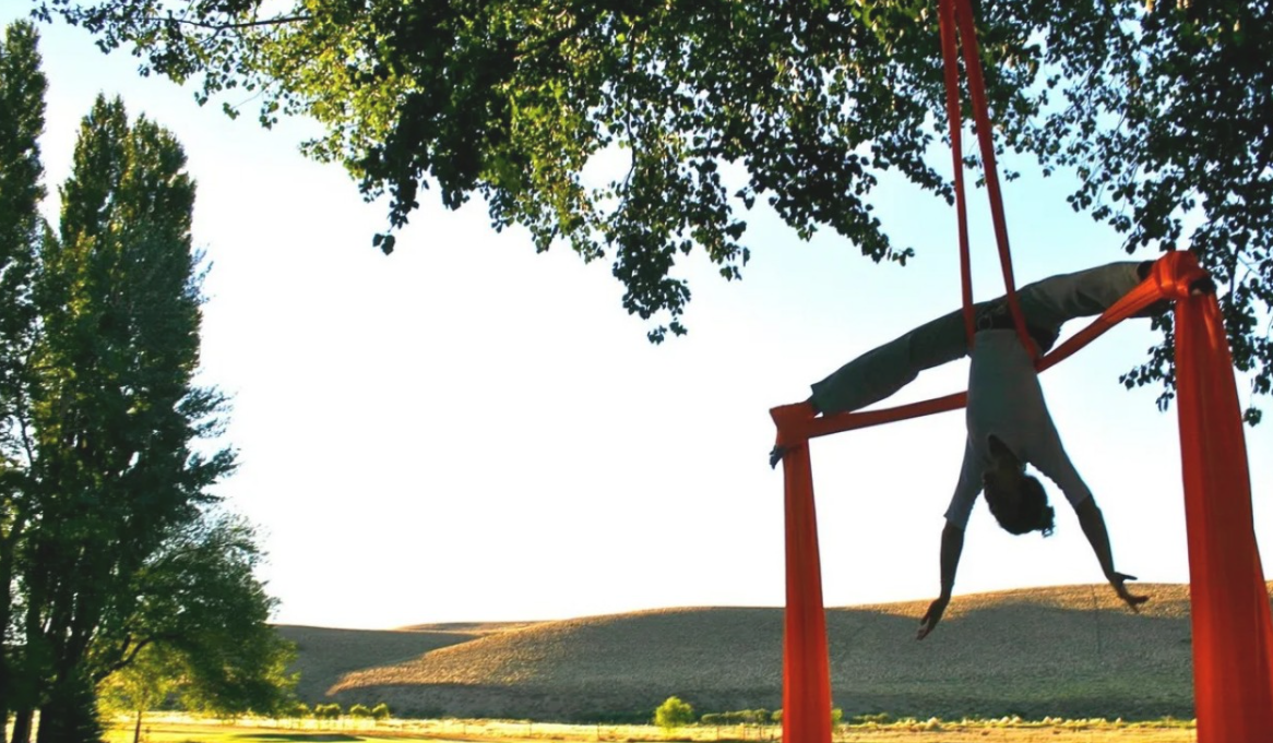 Una nena de ocho años murió ahorcada mientras practicaba acrobacias con telas | Nacionales