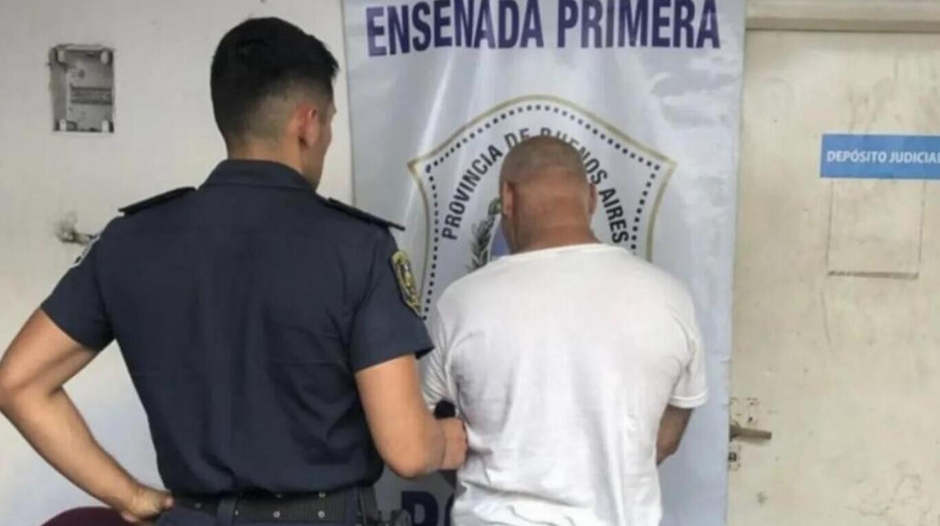 Detuvieron a hombre por golpear a su expareja y obligarla a tomar lavandina en Ensenada | Igualdad y Género