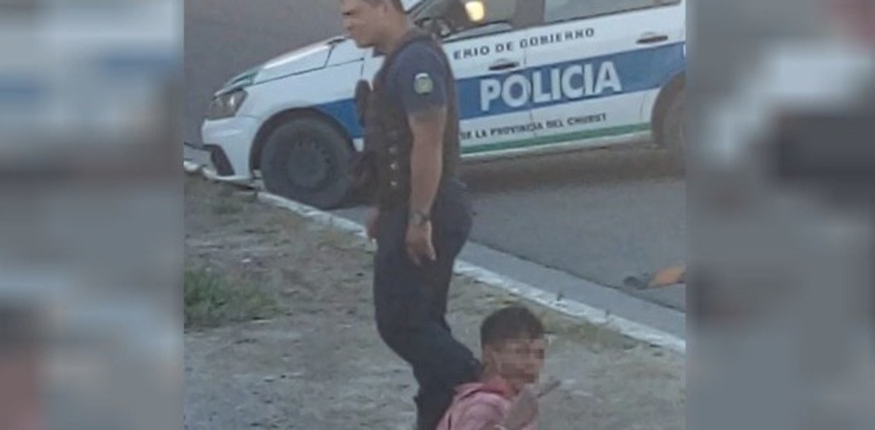 Un "trapito" le sacó el arma a un policía y le quiso disparar en la cara: las balas no salieron porque estaba el seguro colocado | Nacionales