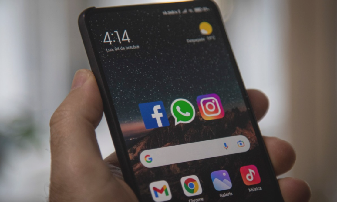 Rusia confirmó el bloqueo de Facebook y Twitter en su país | Redes