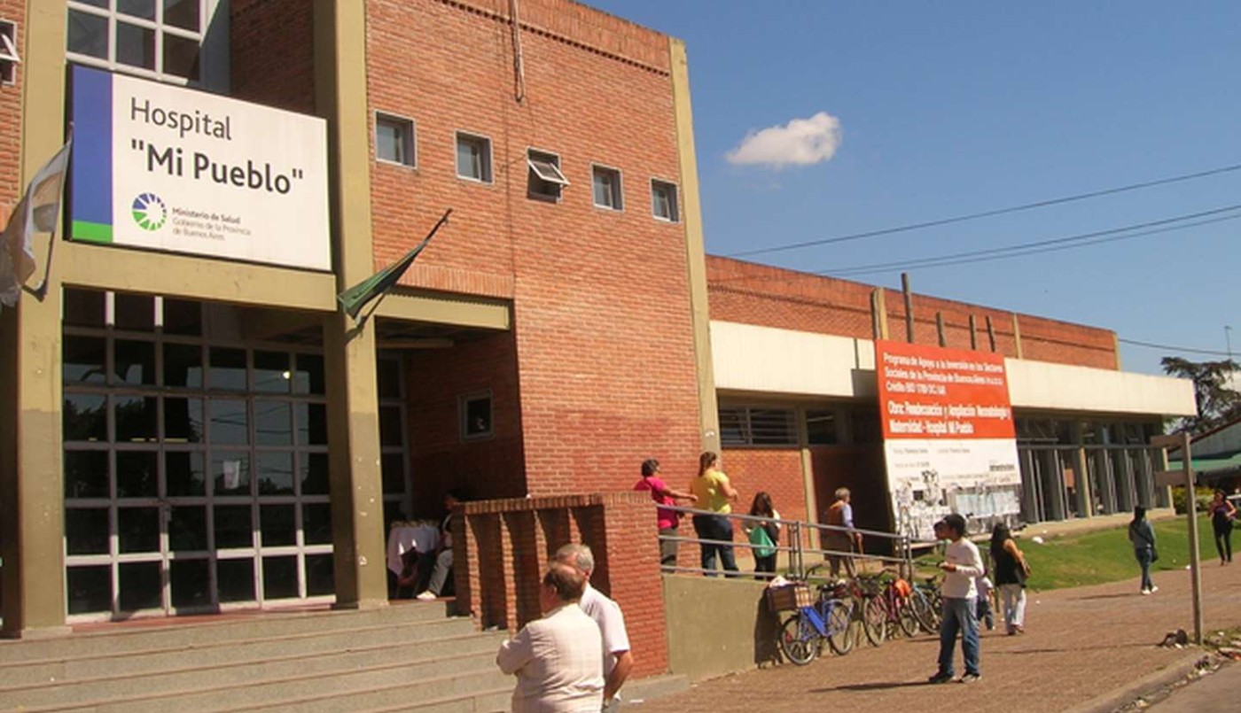 Un jubilado asaltó una clínica a mano armada: murió al recibir un disparo que rebotó | Nacionales