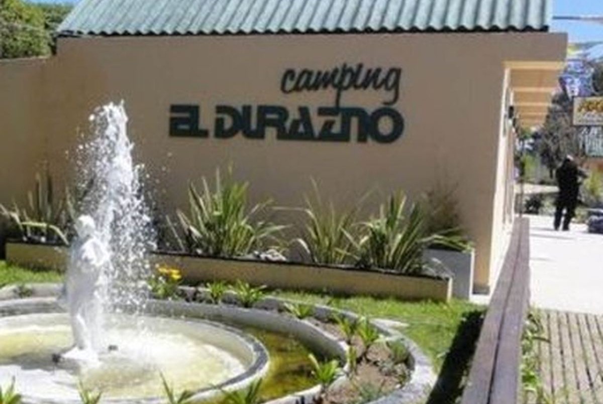 Prohíben salir del país a los acusados de abusar de una menor en un camping de Miramar | Nacionales