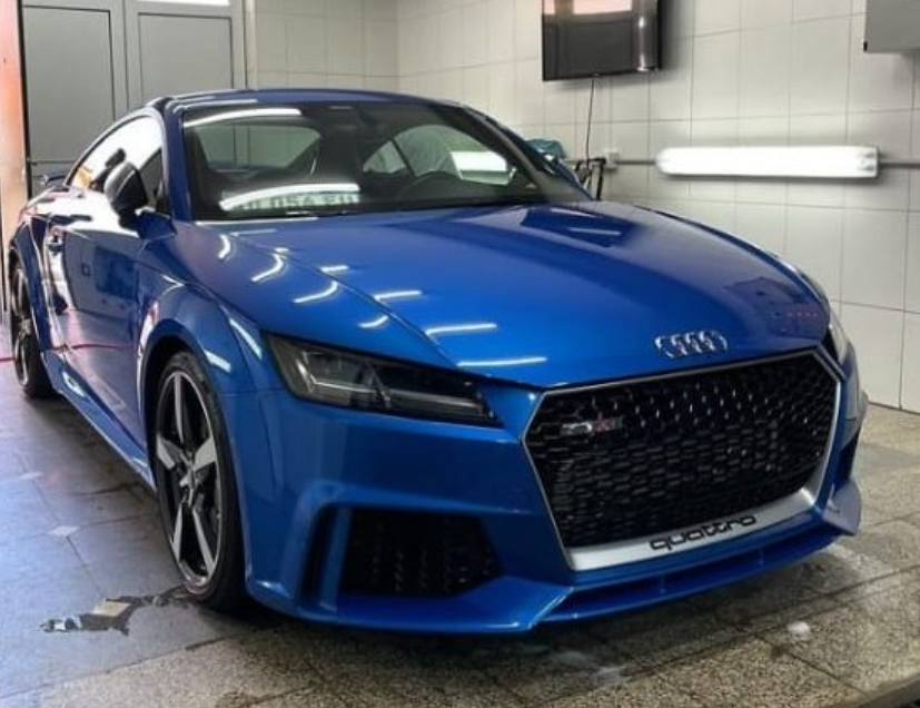 Manejaba un Audi sin documentación y chocó a una inspectora en un control | Noticias