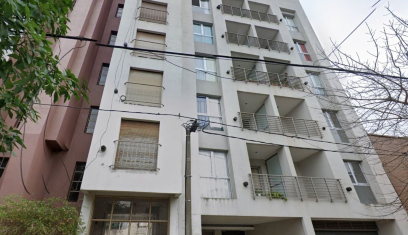 Olvidó las llaves de su departamento, quiso entrar por el balcón de la vecina y cayó | Nacionales