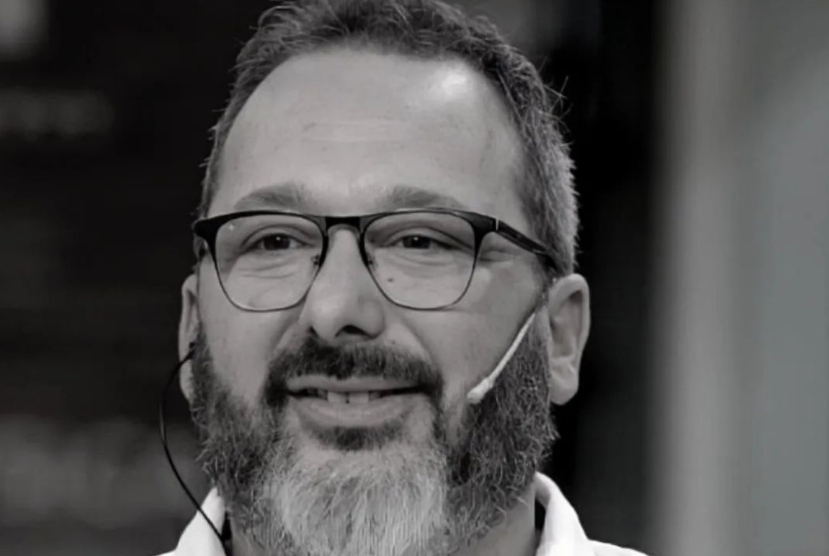 El último adiós a Gerardo Rozín: desde Almagro, familiares y amigos despiden al conductor | Espectaculos