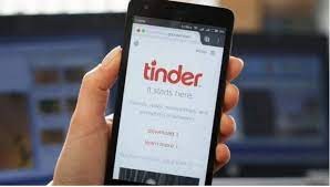 Estafadora de Tinder: una mujer engañó durante tres años a un joven y le robó $4.500.000 en Chubut | Información General