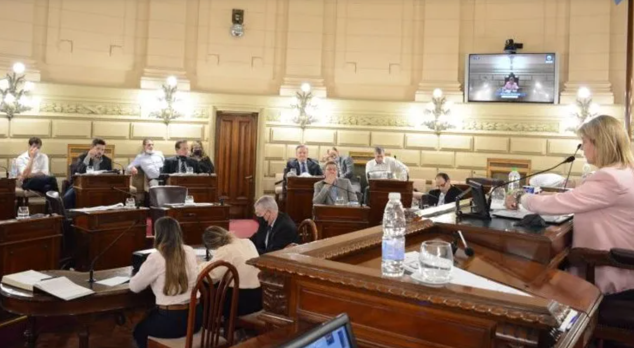 El Senado provincial aprobó por unanimidad el Presupuesto 2022 | Legislativas