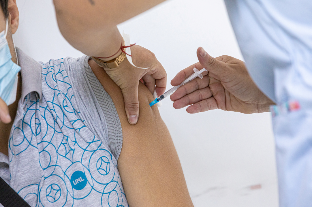 Sigue este lunes el operativo de vacunación contra el Covid en la ciudad | Noticias