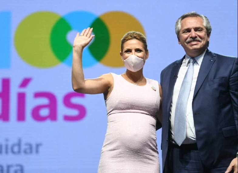 Cuáles son los nombres que analizan Alberto Fernández y Fabiola Yañez para su hijo | Nacionales