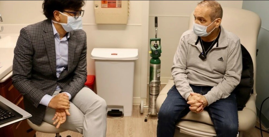 Médicos realizaron un doble trasplante de pulmón y salvaron a un hombre con cáncer terminal | Información General