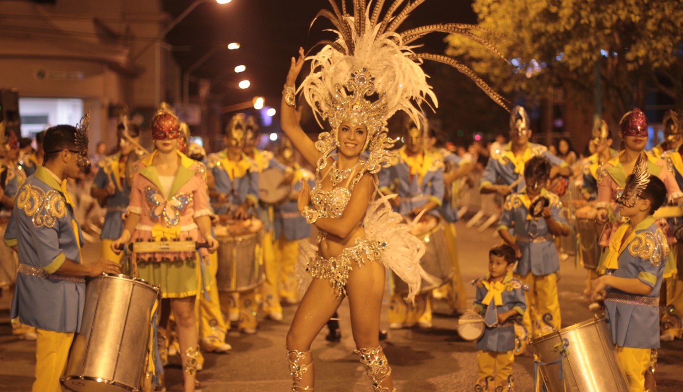 Fin de semana a puro carnaval santotomesino | Espectaculos