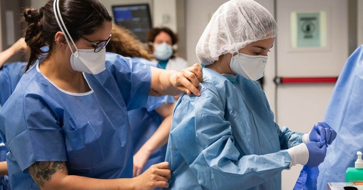 Cinco personas murieron y 818 resultaron contagiadas en las últimas 24 horas | Nacionales