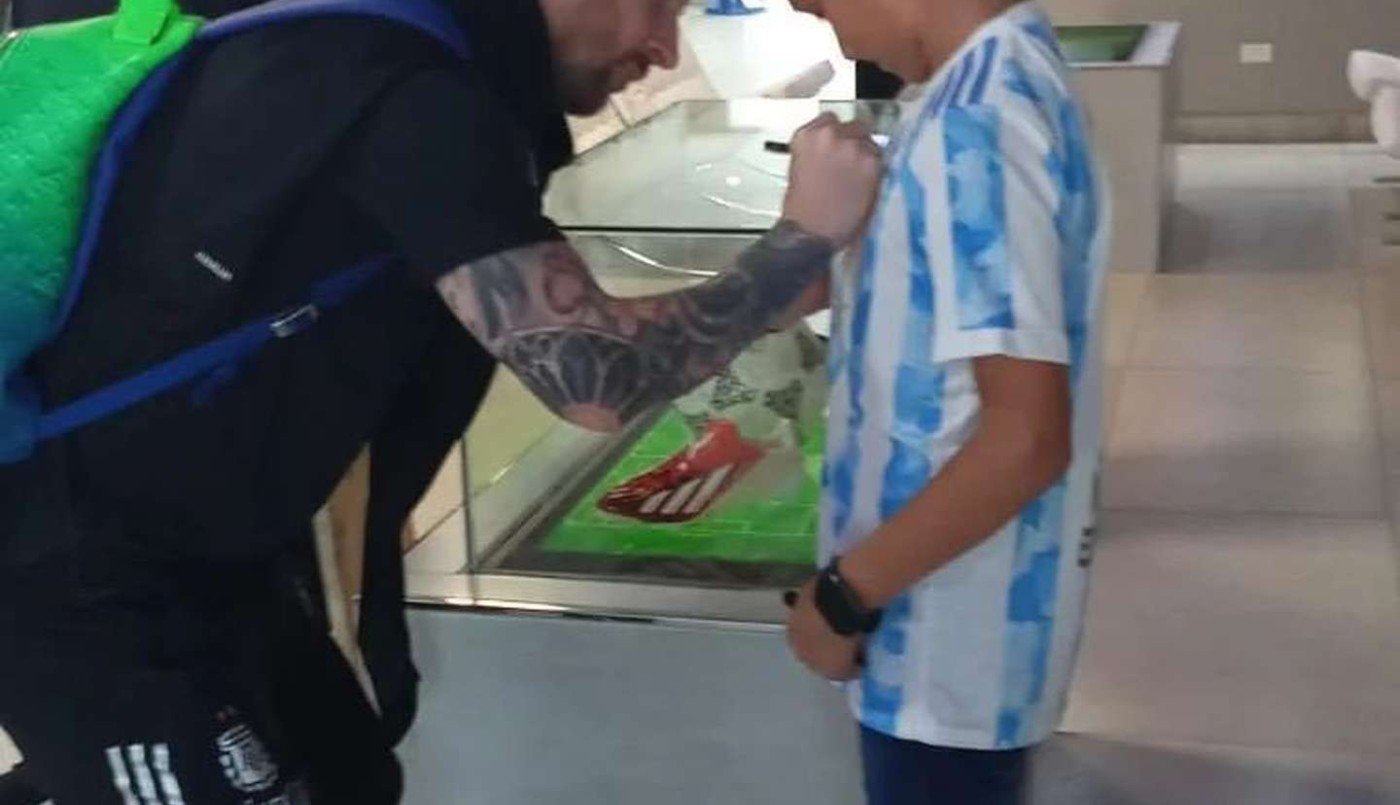 Messi sorprendió a un niño de 12 años que le pintó un cuadro | Deportes