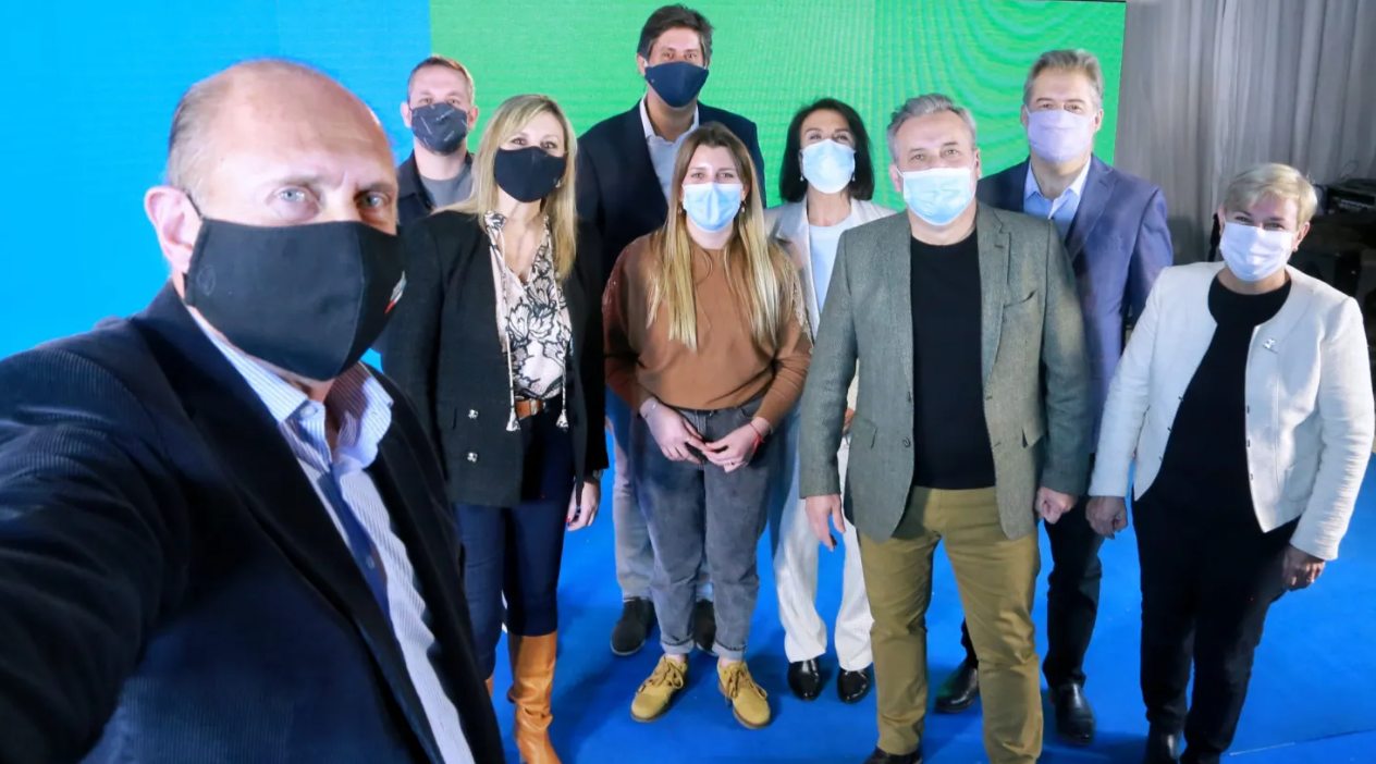 Hacemos Santa Fe: Primer encuentro del espacio político de Perotti | Noticias