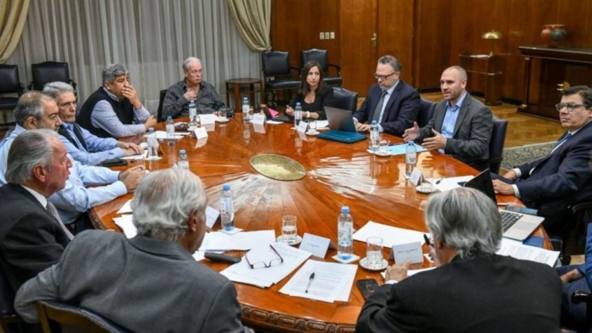 Inflación: el Gobierno acordó con la CGT y la UIA adelantar las paritarias | Noticias