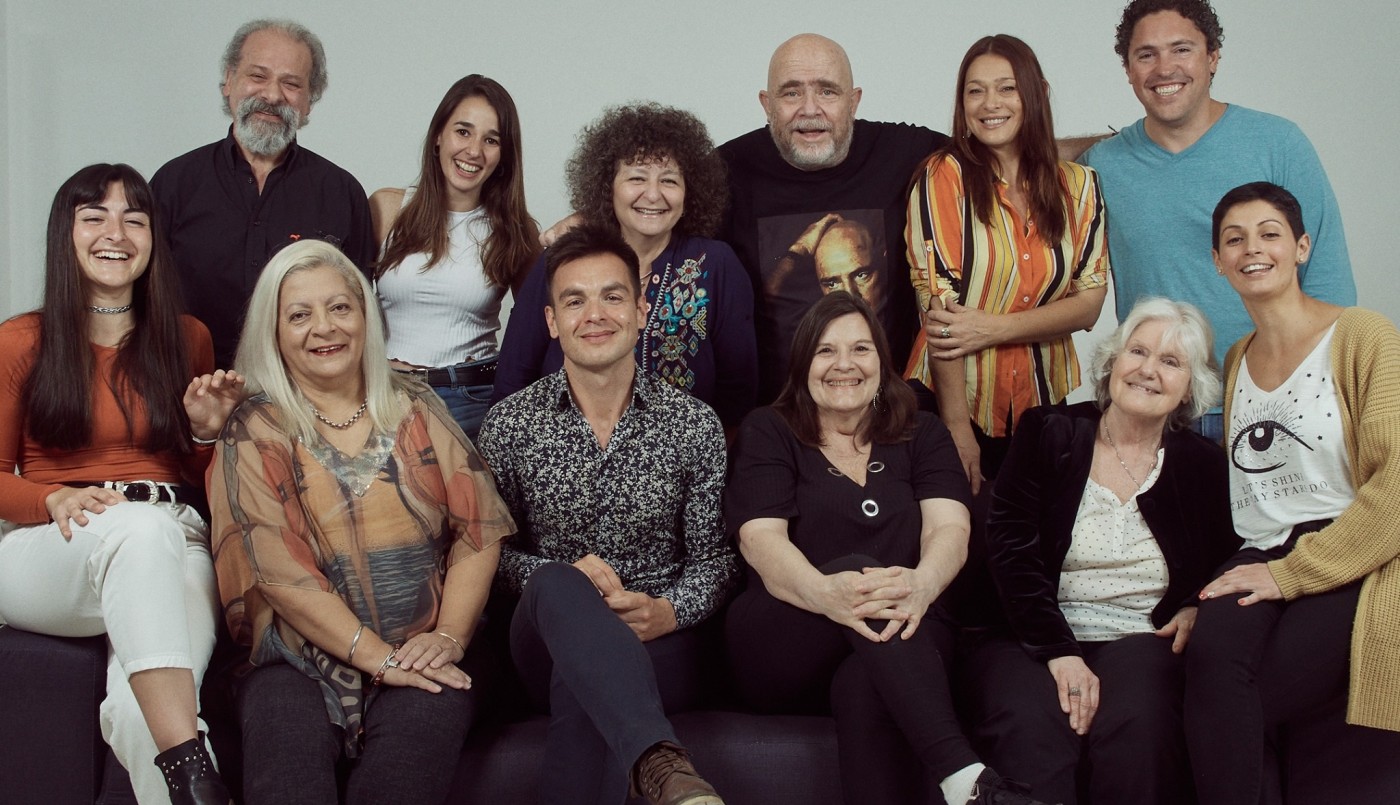 Luego de 11 presentaciones a sala llena, continúan las funciones de "Esperando la carroza" | Espectaculos