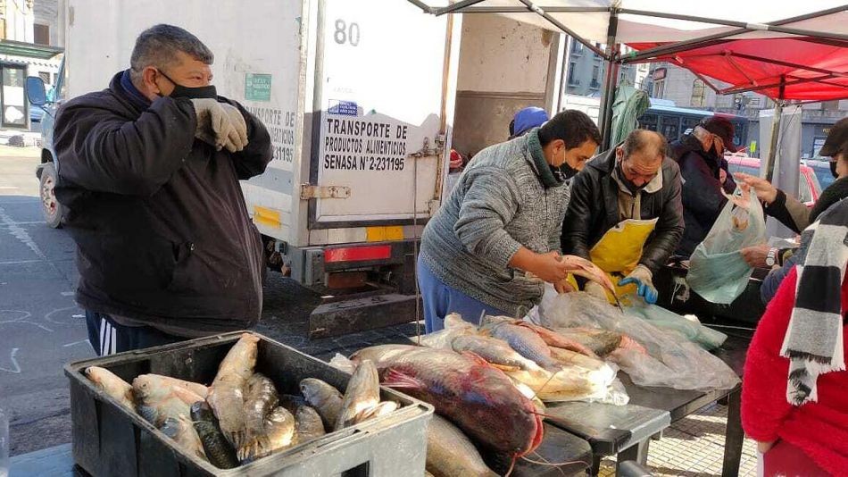 Trabajadores del río realizarán realizarán un "pescadazo" este viernes | Información General