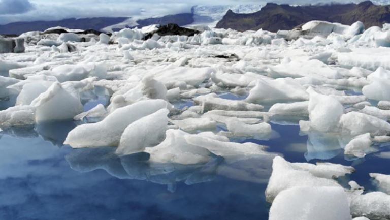 Ambos polos registraron por primera vez un aumento simultáneo de temperaturas | Información General