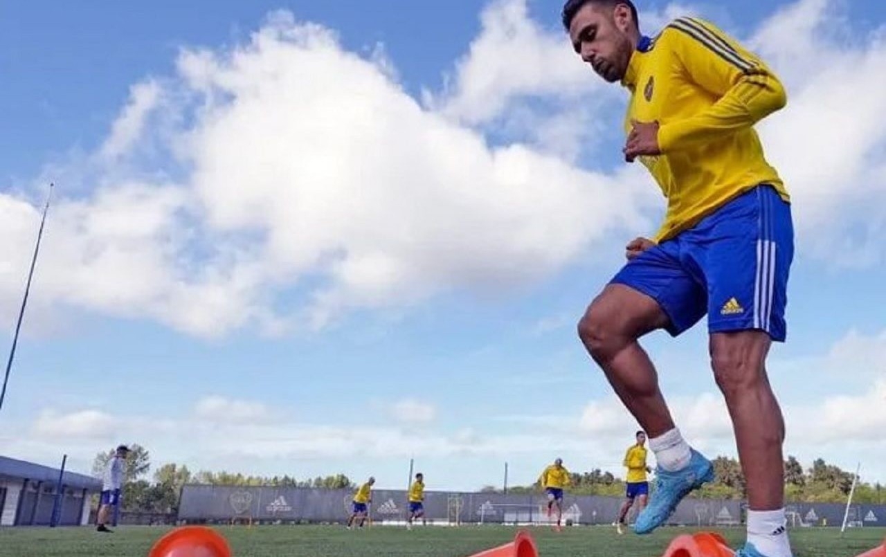 El "Toto" Salvio se presentó a la práctica de Boca en el predio de Ezeiza | Deportes