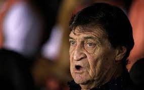 Falcioni: "Vamos a seguir peleando en los dos frentes, hay muchos cruces en las últimas fechas" | Deportes