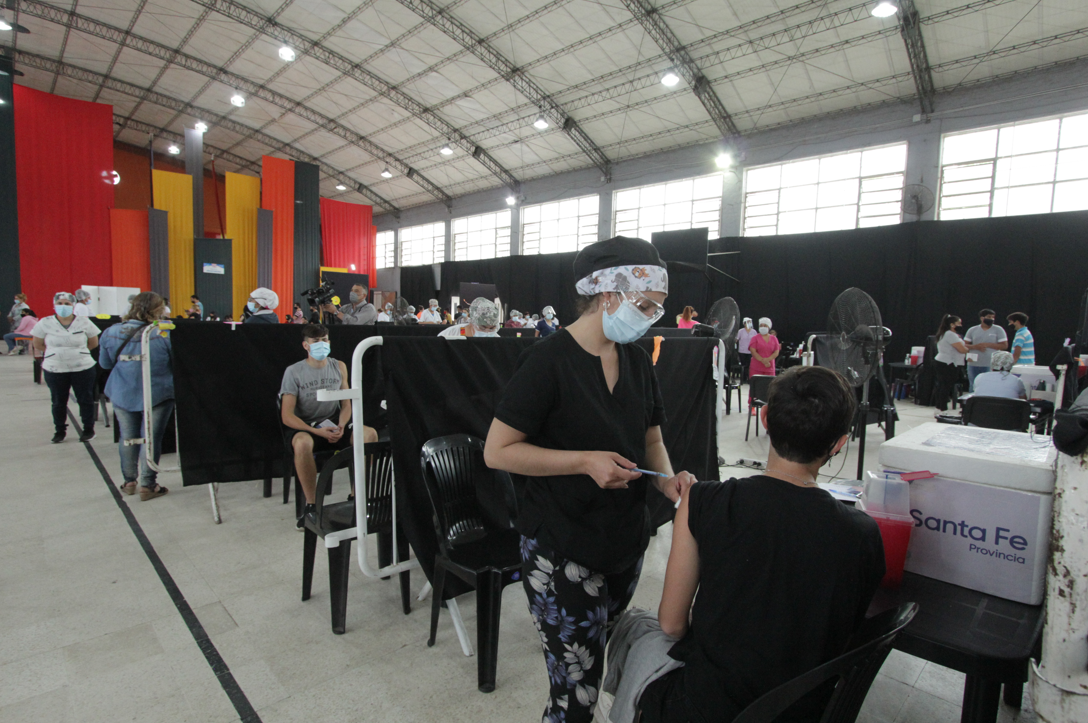 Vacunación Covid: Se otorgaron 3600 turnos para este martes en la ciudad | Noticias