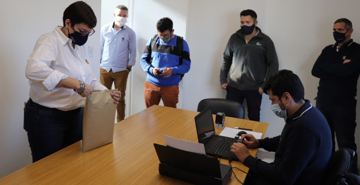 Autopista Santa Fe-Rosario: Licitaron la provisión de equipos para el sistema de tráfico inteligente | Información General