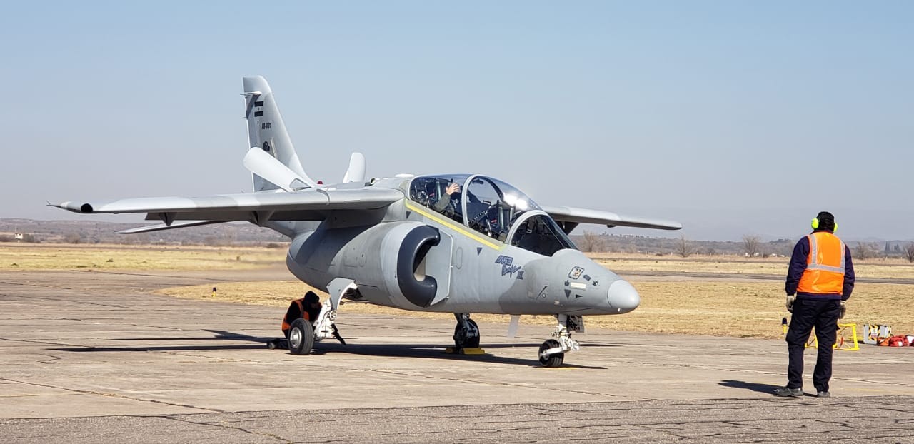 La Fuerza Aérea Argentina recibió un avión Pampa III | Noticias