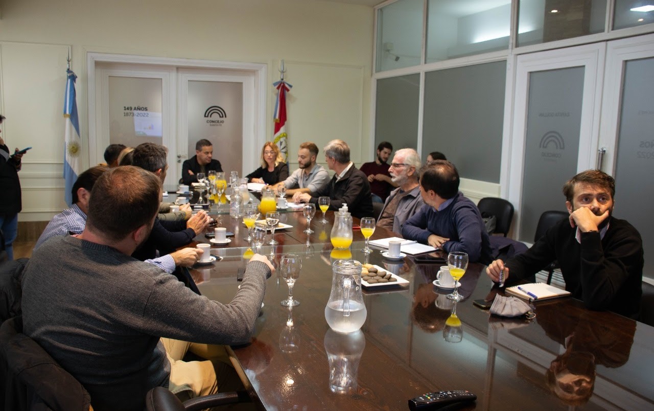 El Concejo recibió a la directora de Movilidad | Información General