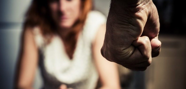 Acusado de violencia de género donará leche y fideos para no ir preso | Igualdad y Género