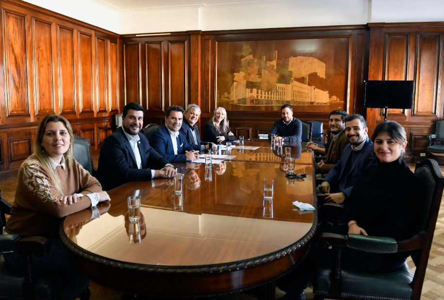 Cleri: “Mejorar y ampliar los servicios públicos es una de las prioridades en la reconstrucción de la Argentina” | Legislativas