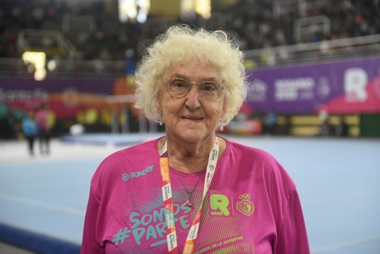 Historia de vida: tiene 80 años y es voluntaria en los Juegos Suramericanos | Deportes