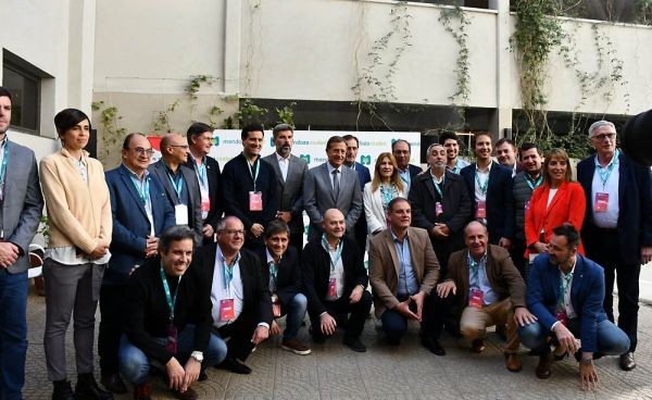 Radicales plantean que "la pelea es contra el peronismo y los antisistema" | Nacionales