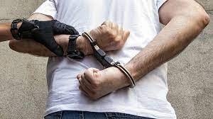 Detuvieron a un hombre que rompió la perimetral y estaba asfixiando a su expareja en Entre Ríos | Policiales