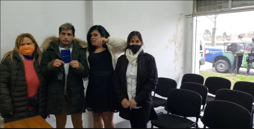 Mujer trans se casó en la cárcel y eligió como testigo a una agente penitenciaria | Igualdad y Género