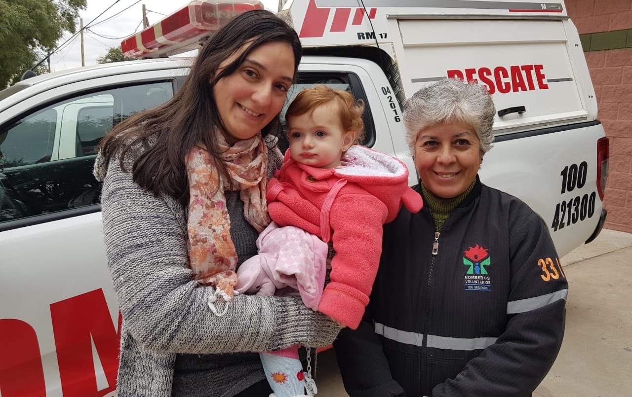 Bombera le salvó la vida a una beba de un año | Nacionales