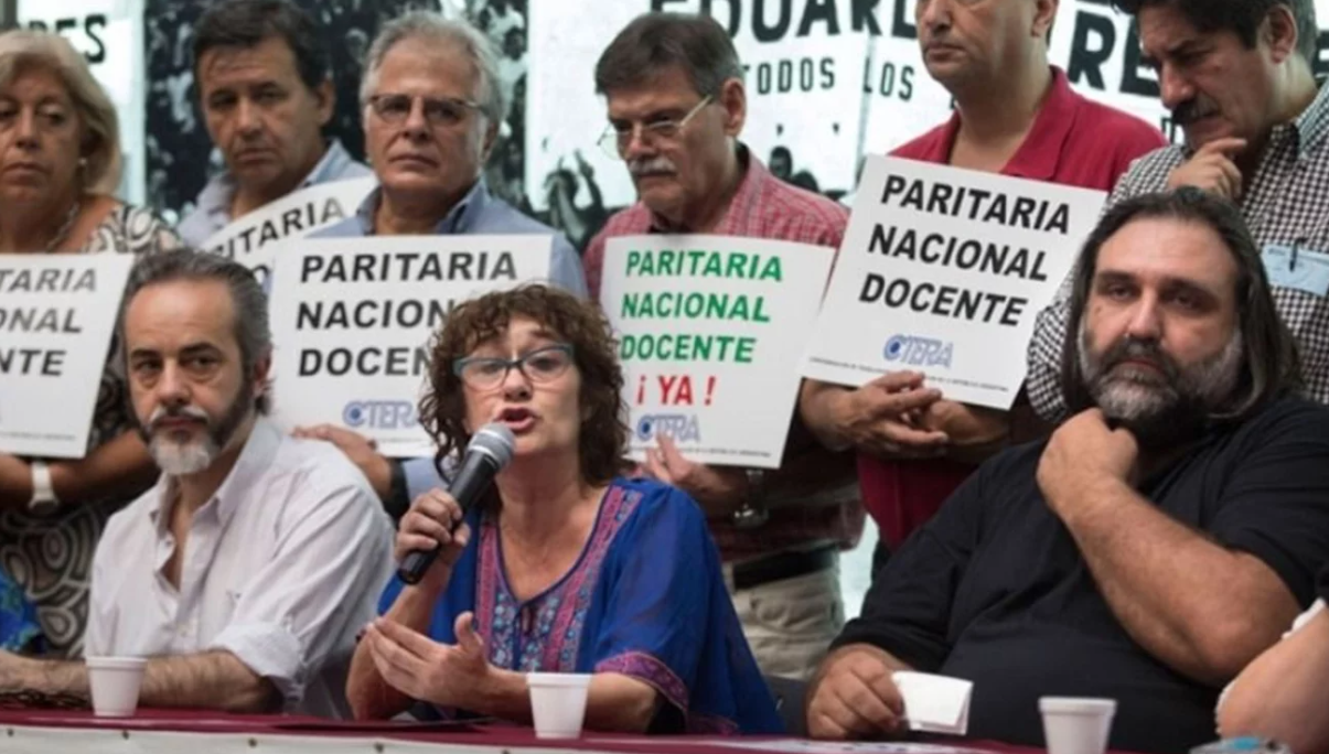 Gobierno y CTERA pasaron a cuarto intermedio en la reunión paritaria | Noticias