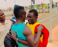 Hasta las lágrimas: La emoción de un hincha de fútbol al conocer a su ídolo | Deportes