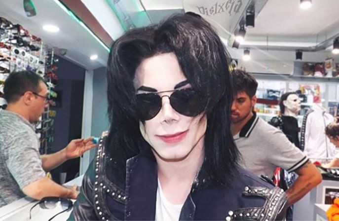 Agredieron a un imitador de Michael Jackson porque lo confundieron con Felipe Pettinato | Nacionales