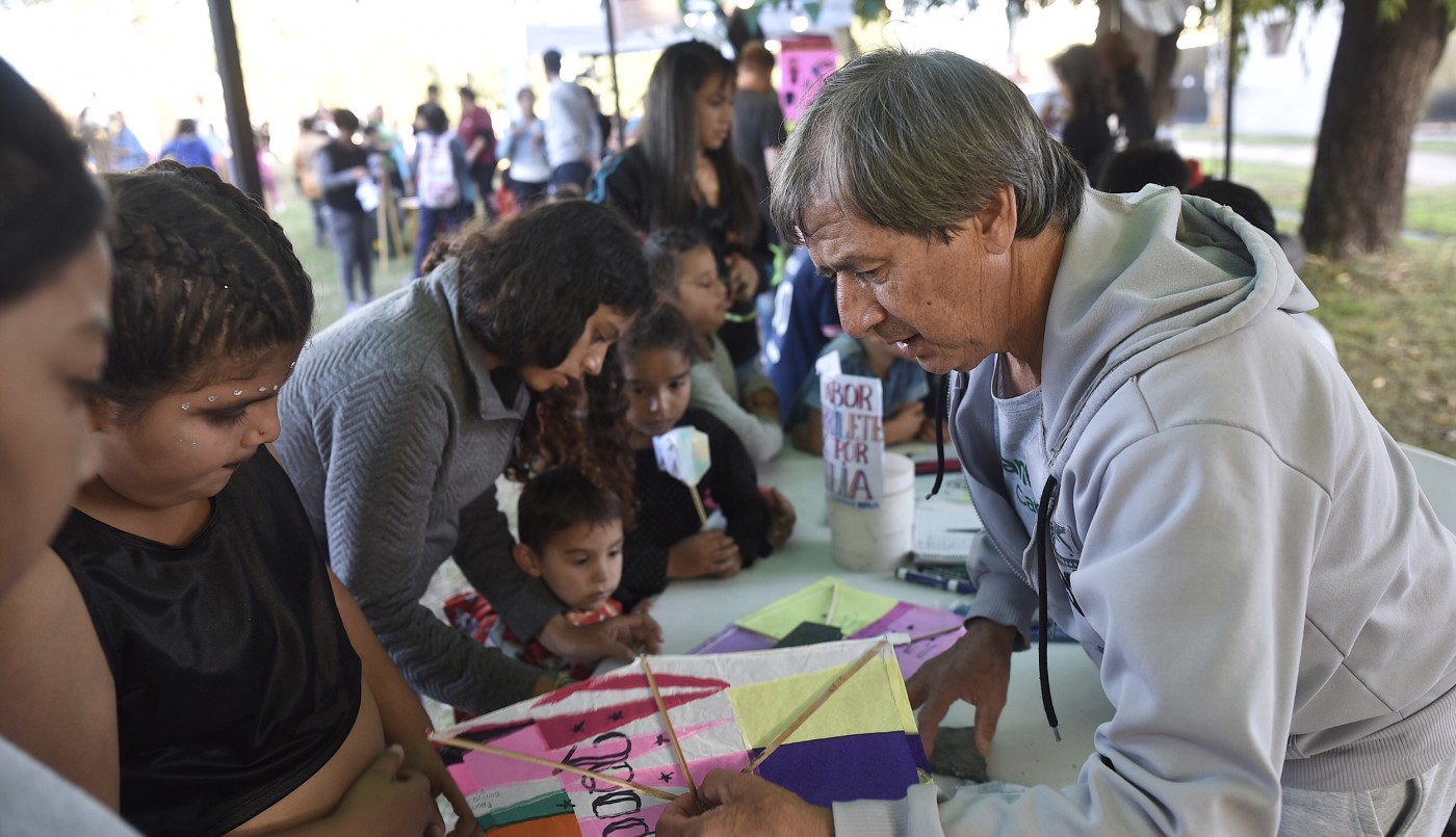 La propuesta municipal Barrio Abierto llega a Roma | Información General
