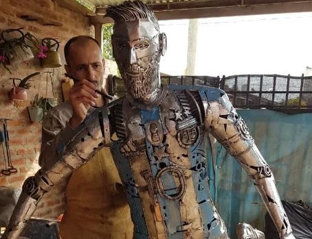 Chaco: Construyó una escultura de Messi con chatarra | Deportes