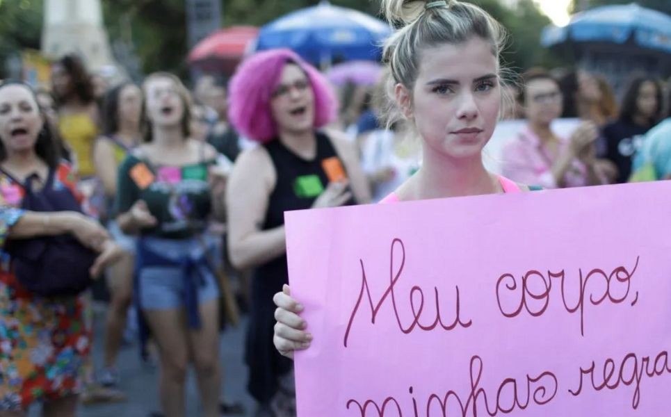 Una jueza niega derecho a aborto a una niña violada de 11 años y la alienta a elegir el nombre del bebé | Igualdad y Género