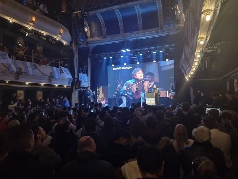 Milei en Córdoba: presentó "Motosierra", su plan económico | Nacionales