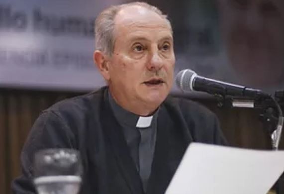 La Iglesia llamó a "mirar y escuchar con ternura" a quienes padecen adicciones | Información General