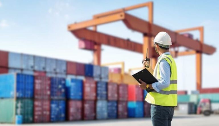 La Aduana denunció a empresas por infracciones y les reclama 15 millones de dólares | Información General