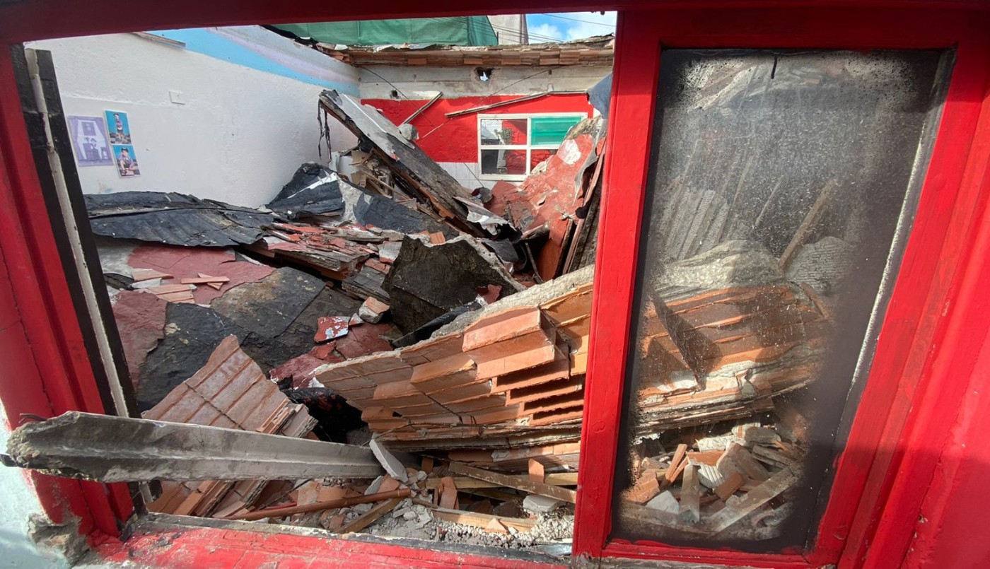 Se derrumbó el techo de una vivienda y una nena de 3 años fue rescatada de abajo de los escombros | Nacionales