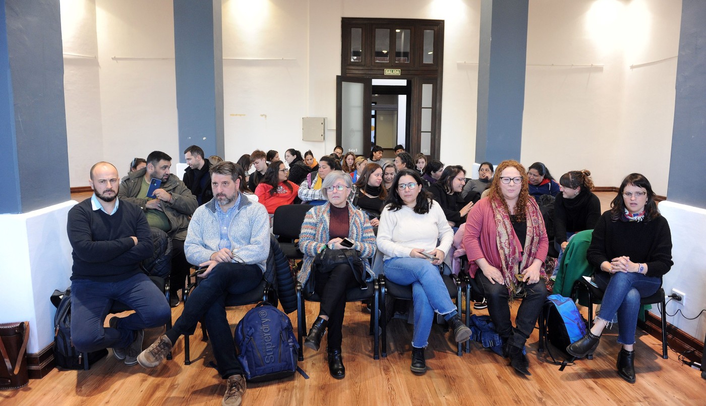 Mes del Orgullo: Se realizó un conversatorio sobre la nueva ley de VIH | Igualdad y Género